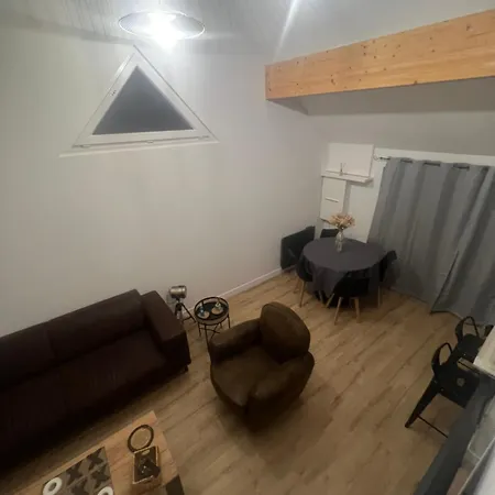 L'escale Proche Paris Apartmán *
